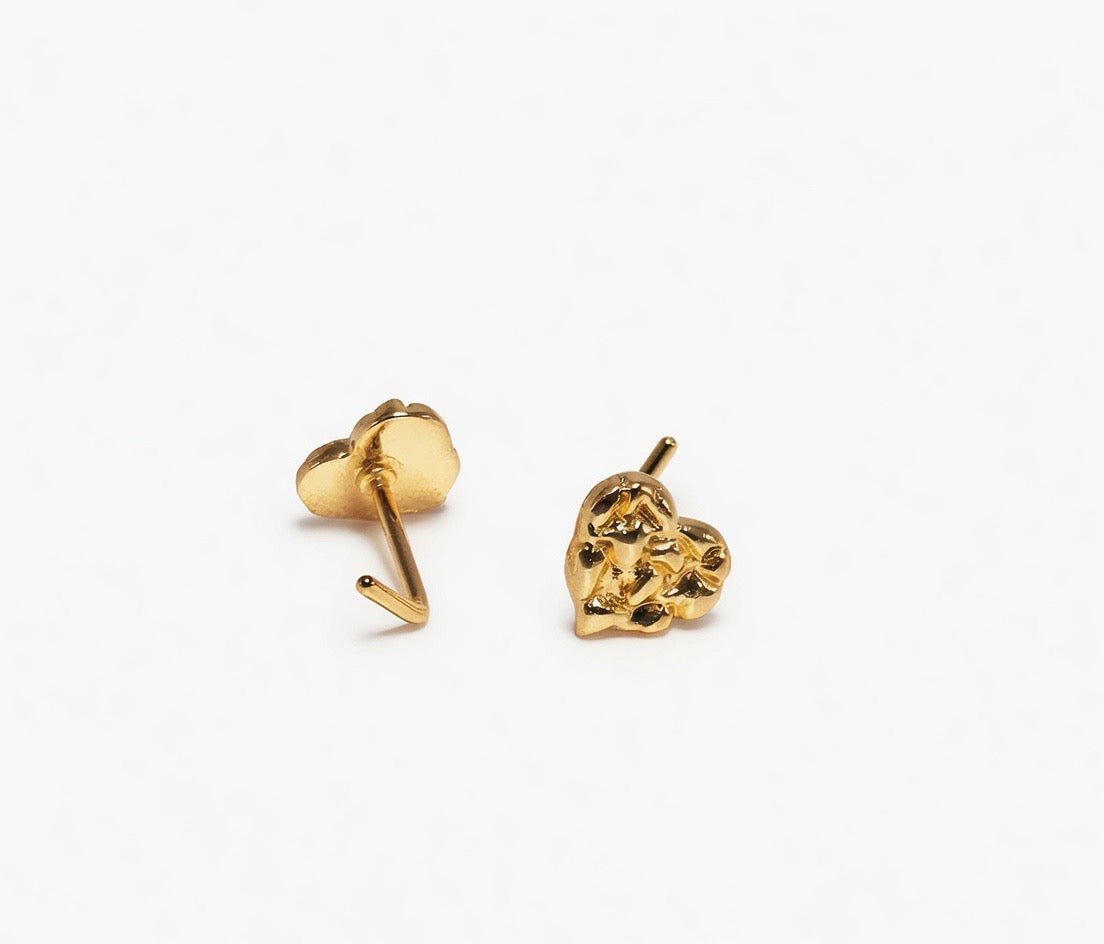 HRT NUGGET NOSE RING